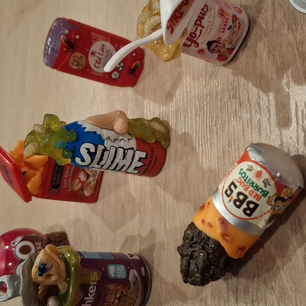 Mega Gross Minis Collection - Picture 9 of 11